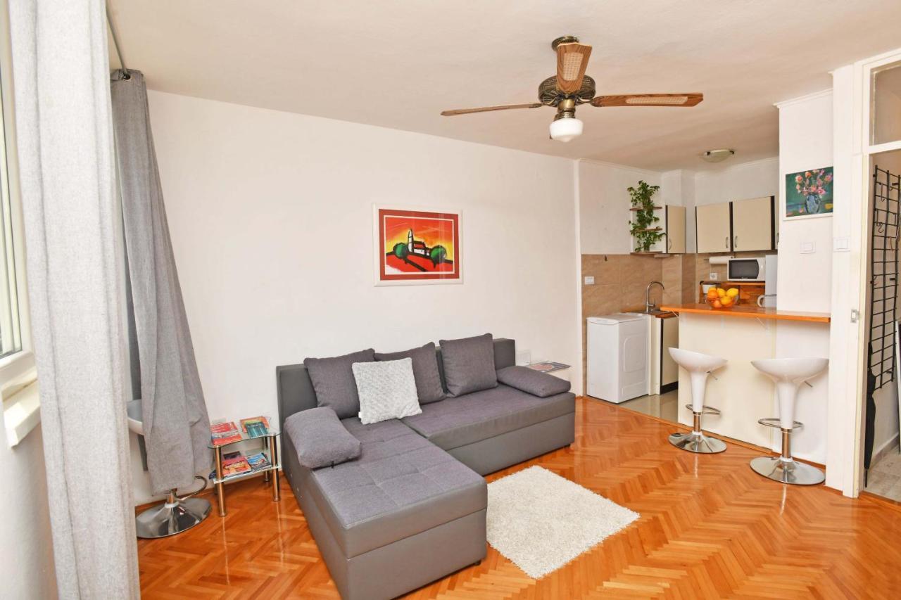 Demass Apartment - Cozy, Free Parking And Wifi Дубровник Экстерьер фото